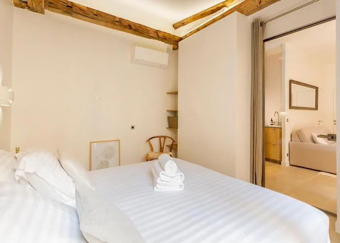 Un Architecte En Voyage París